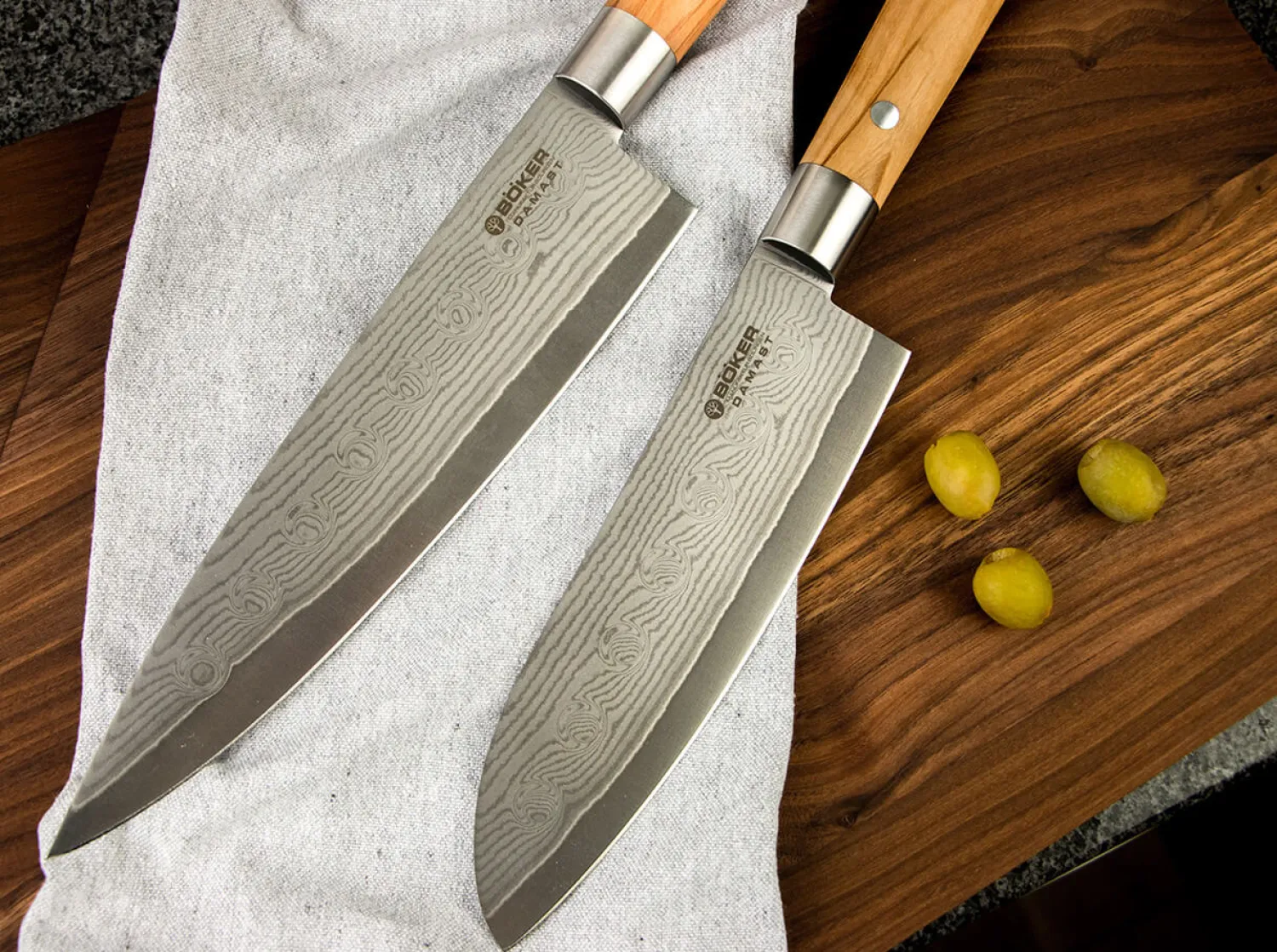 Böker Manufaktur Solingen Damast Olive Santoku